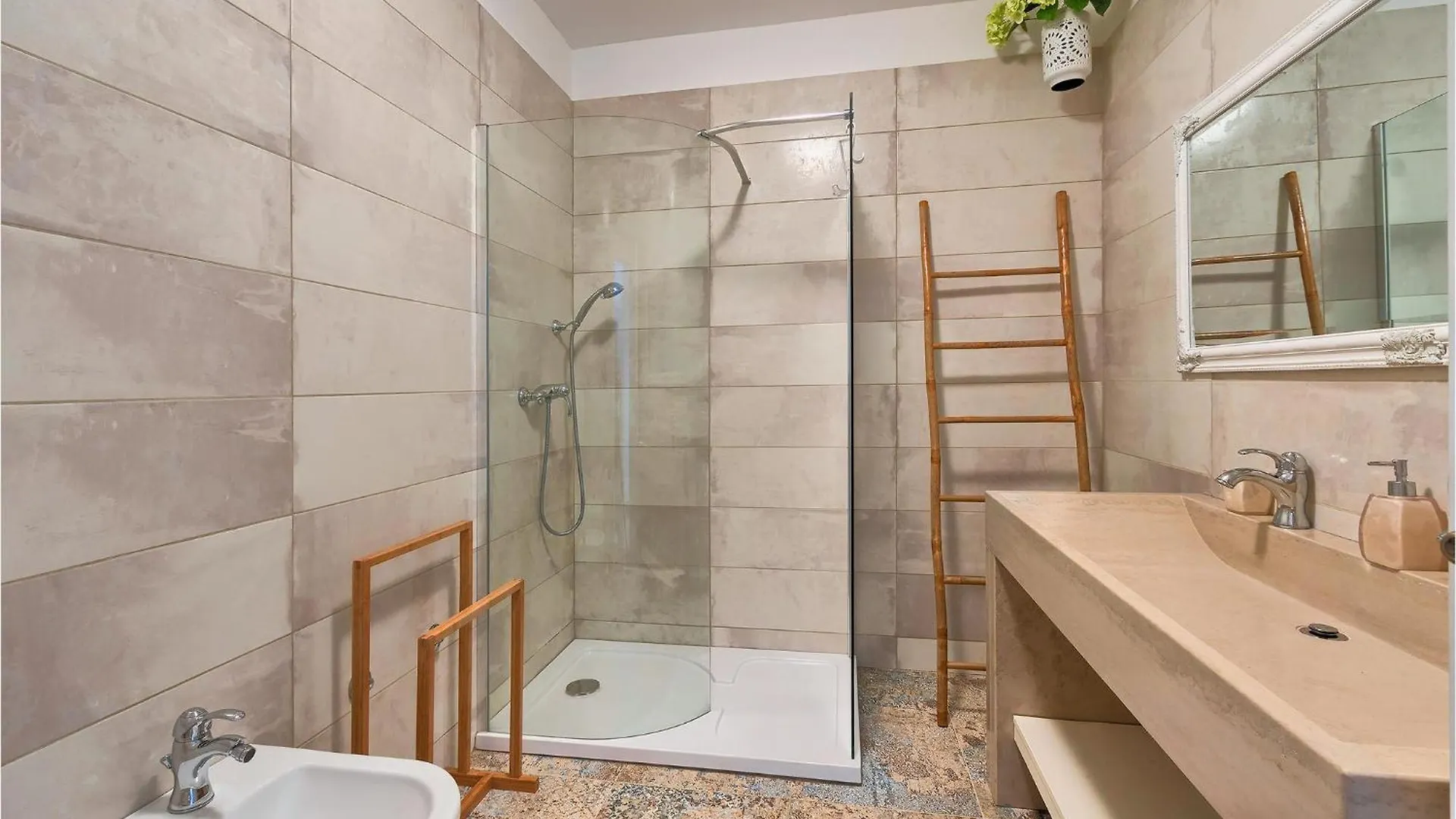 Amazing Home In Buzet With Jacuzzi Croatia