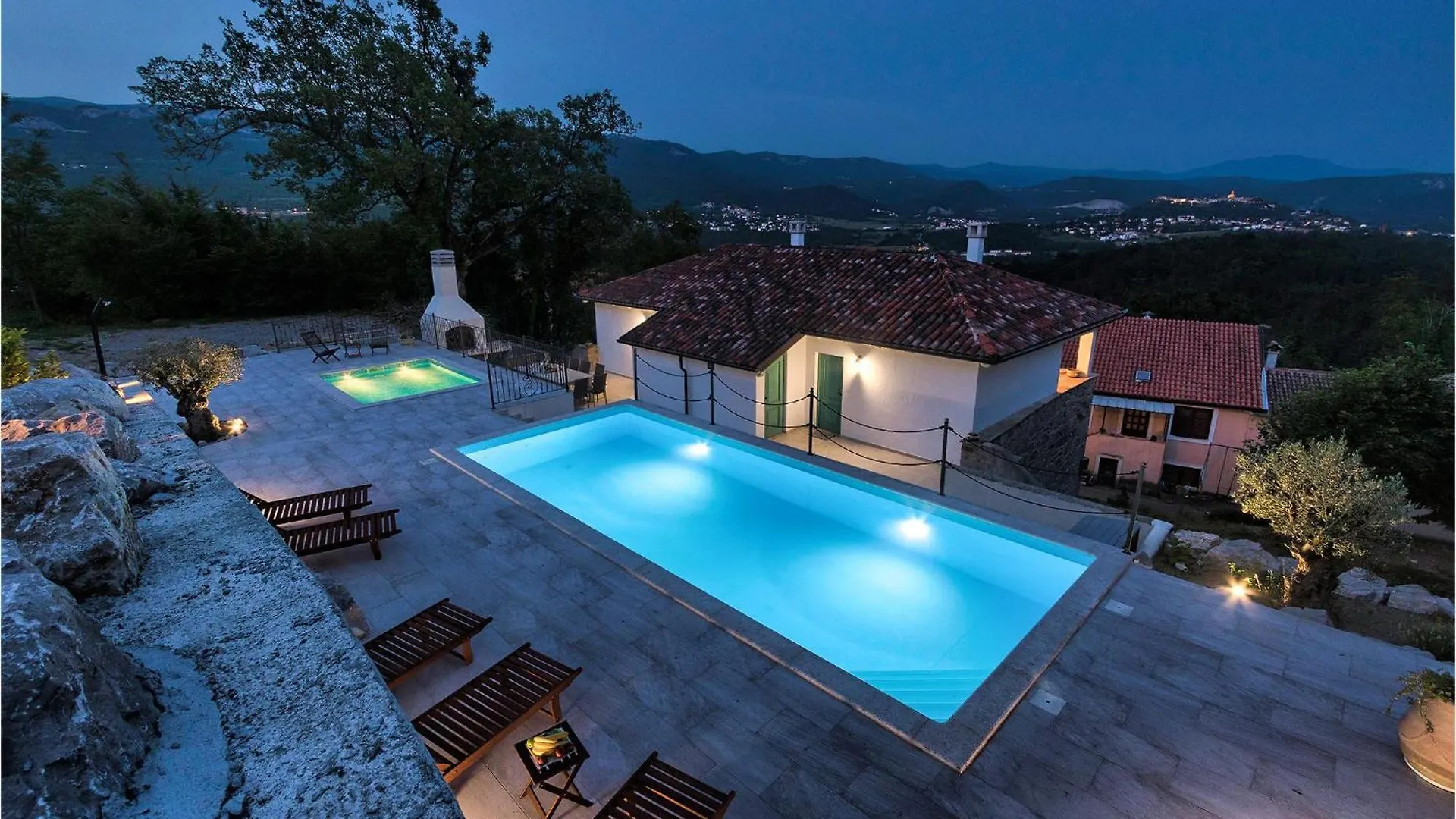 Amazing Home In Buzet With Jacuzzi 0*,