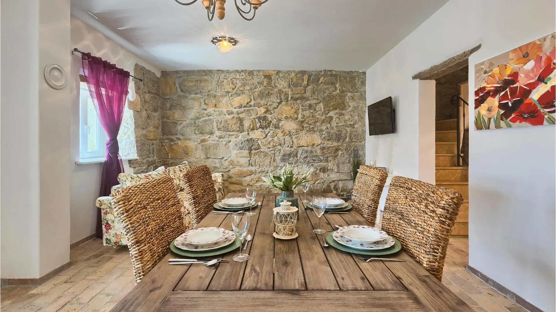 Amazing Home In Buzet With Jacuzzi