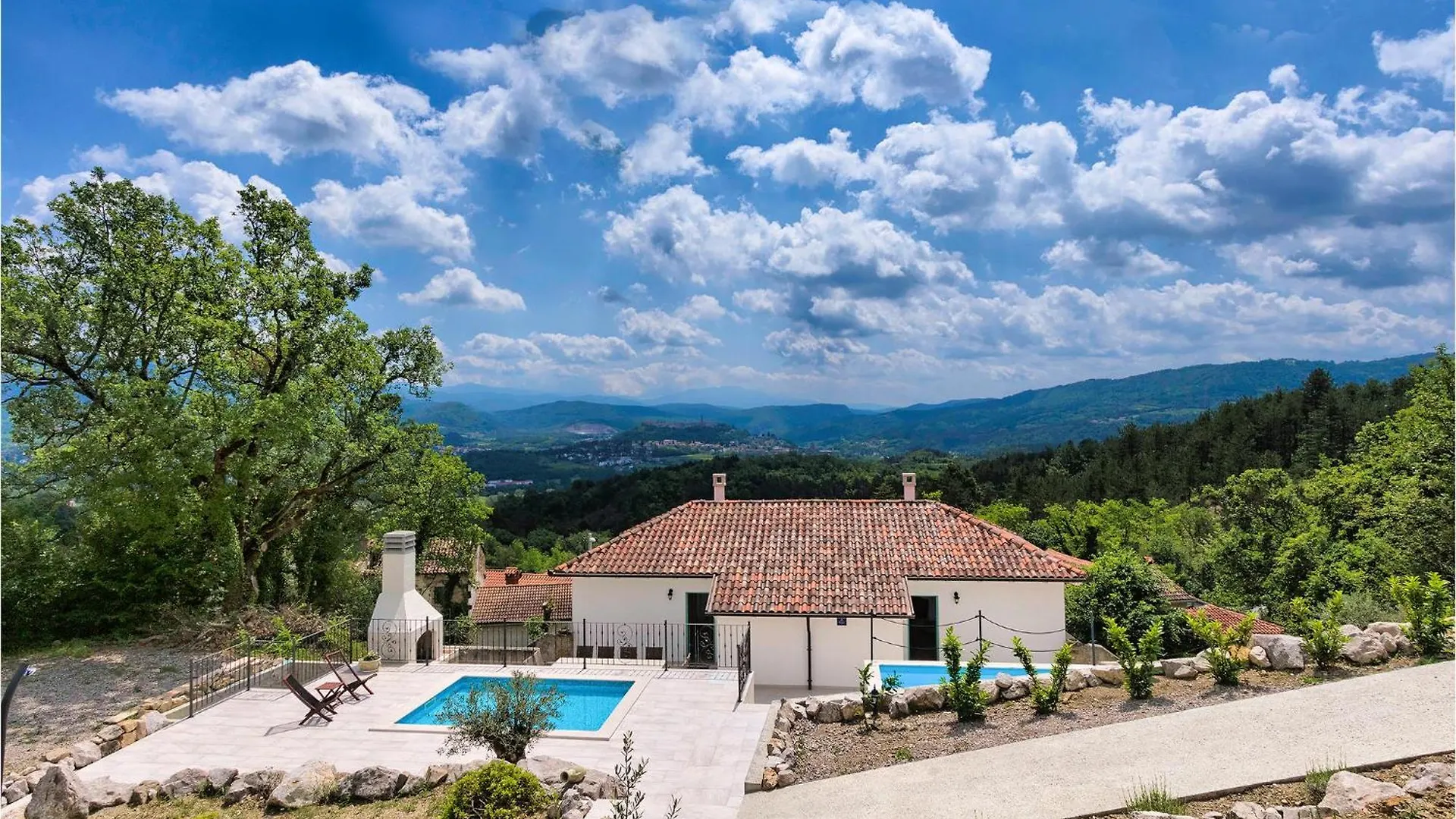 Amazing Home In Buzet With Jacuzzi 0*,  Croatia