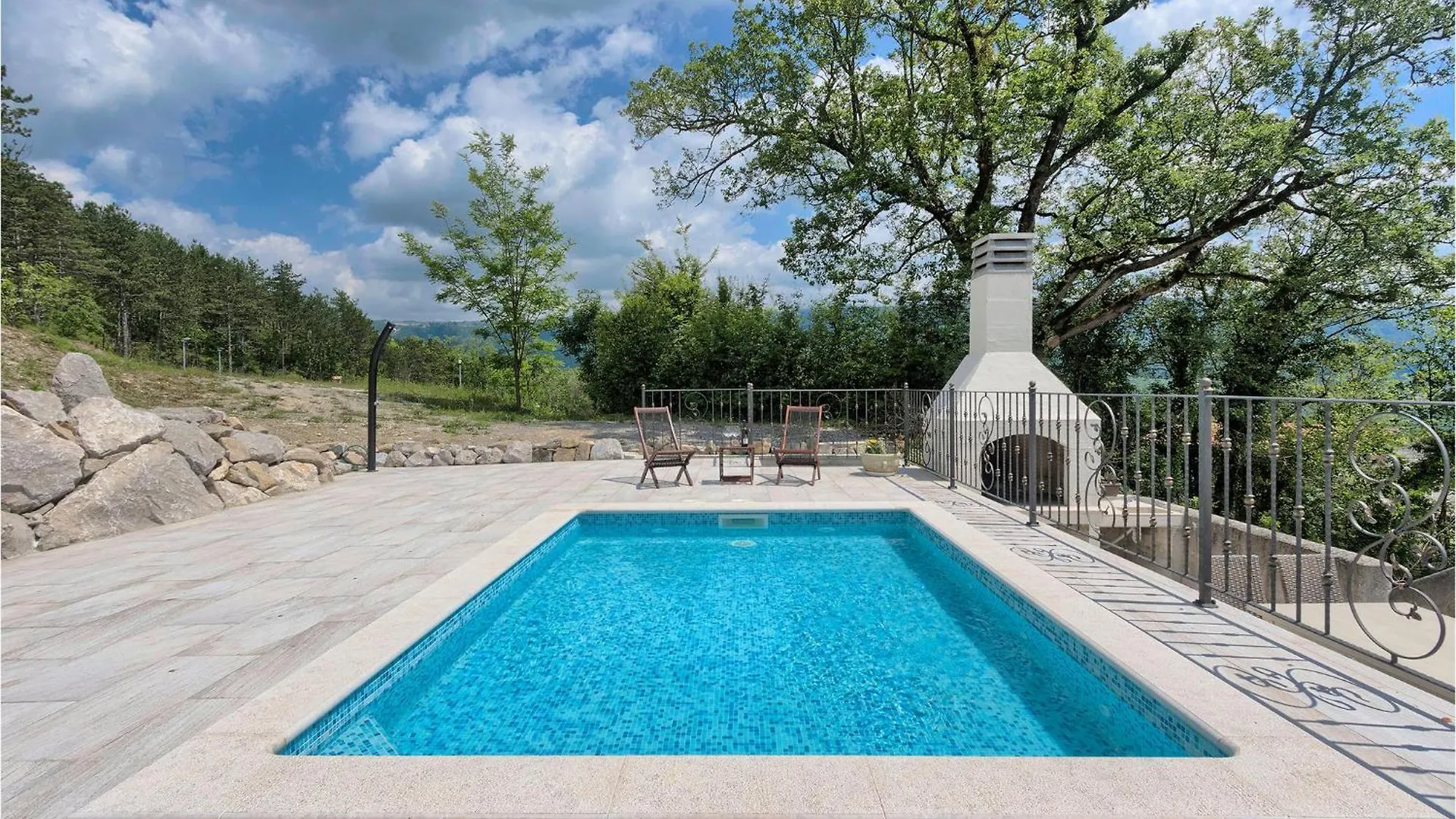 Amazing Home In Buzet With Jacuzzi Holiday home